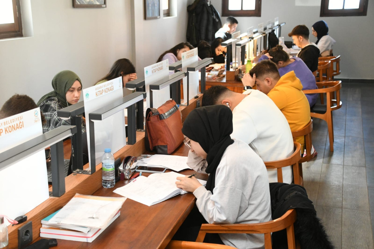 BAŞKAN DİNÇER “YARI YIL TATİLİNDE SOSYAL TESİSLER VE KİTAP KONAKLARI ÖĞRENCİLERE AÇIK OLACAK”