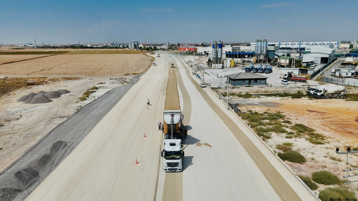 ADANA-KONYA BAĞLANTI YOLU PROJESİ HIZLA İLERLİYOR