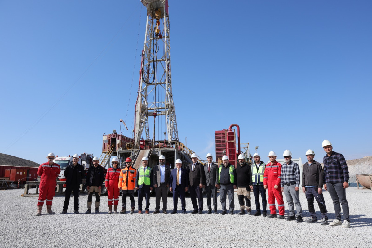 Aksaray Karkın Tarıma Dayalı İhtisas (Sera) Organize Sanayi Bölgesi için jeotermal sondajlar başladı