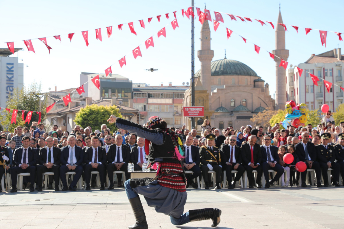 Türkiye Cumhuriyeti 101. Yaşında  Aksaray'da kutlandı 